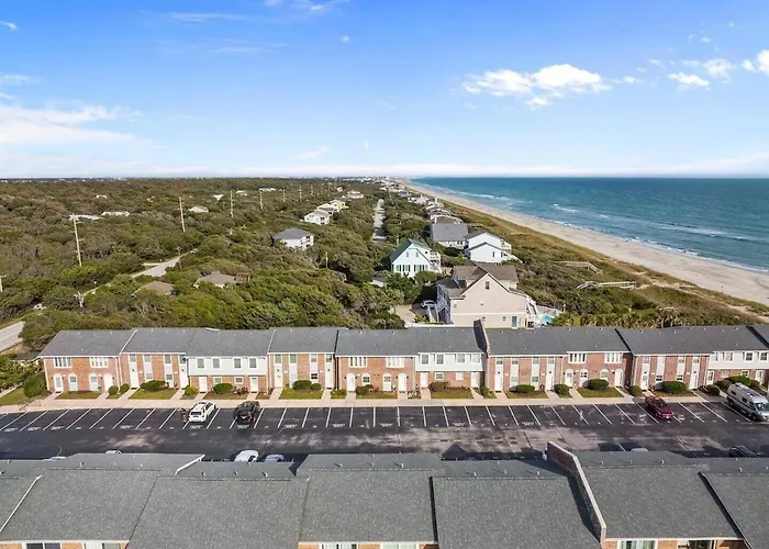 Dreamy Vacation Smart-Home By The Beach Home